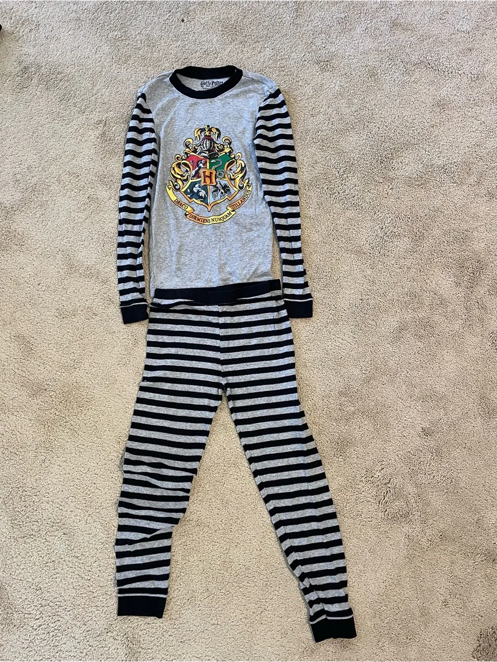 Warner Bros. Black & Gray Striped Harry Potter Kids Pajama Set